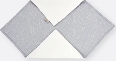 Produktbild von KraftKids Decke für Babyschale Winter Musselin grau Punkte 100 cm x 100 cm