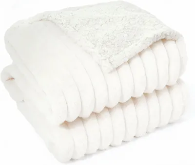Image de Couverture imperméable pour chien, 65 x 88 cm, lavable en machine, couverture en flanelle douce pour animaux de compagnie