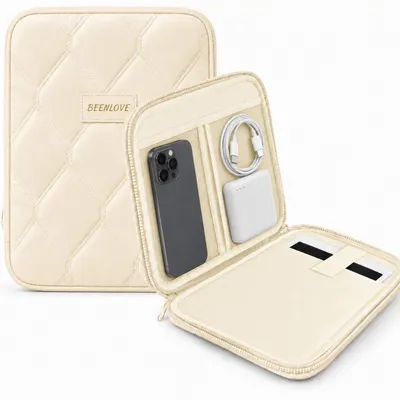Produktbild von Verco Universal Tablet Tasche 11 Zoll mit Zubehörfächern und Trolley Schlaufe in Creme