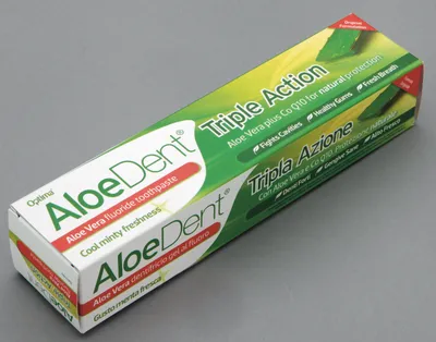 Immagine prodotto di Madal Bal dentifricio all'aloe vera con fluoro 100 ml