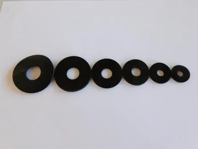 Obrázek produktu pro 100ks NBR M8 25mm x 9mm x 3mm