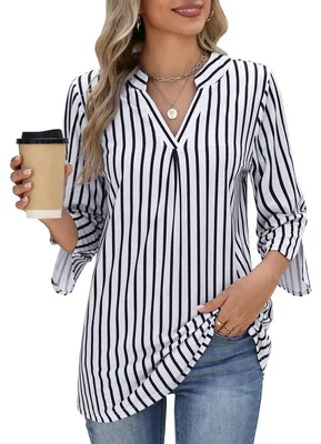 Productafbeelding van Omgoods - Dames T-Shirt met V-Hals en 3/4 Mouwen voor Casual Elegantie