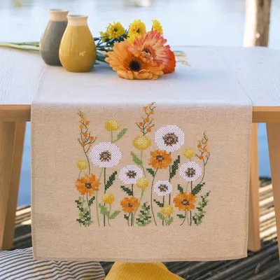 Produktbild von Vervaco Tischläufer Kreuzstich Stickpackung "Flaumenblume ", Stickbild vorgezeichnet, 35x95cm