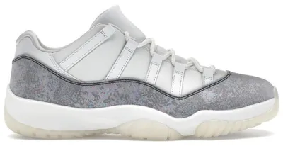 Produktbild von Jordan 11 Retro Low Year of the Snake - EU 36