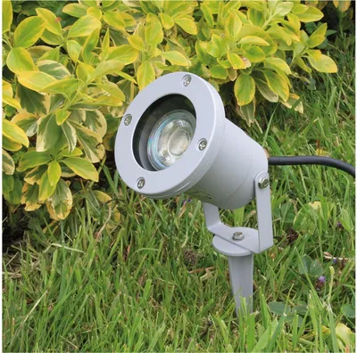 Obrázok produktu pre Záhradné svetlo ChiliTec CT-GS10, strieborno-sivé 230 V, 1,5 m kábel + zemniaci hrot, zásuvka GU10