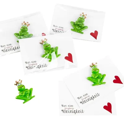 Produktbild von Kleine Mitgebsel mit grünem Froschkönig und weiß roten Kärtchen - 10 Stück5 Stück