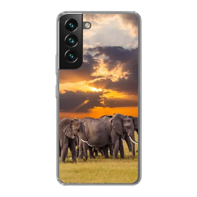 Produktbild von MuchoWow® Handyhülle Schutzhülle Hülle für Samsung Galaxy S22 Elefant - Tiere - Gras - Sonnenuntergang - Natur Silikon Softcase Handy Hülle - Mobiltelefonhülle