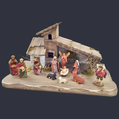 Produktbild von Graubraune Holzkrippe mit Figuren 45 cm