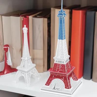 Image de Maquette 3D en carton mousse - Tour eiffel