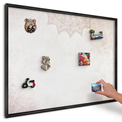 Produktbild von Magnettafel 100x70 cm mit schwarzem Rahmen - Magnetische Metalltafel, Magnetpinnwand zur Wandmontage für Wohnzimmer, Küche, Flur, Kinderzimmer und Büro - Ethnische Muster