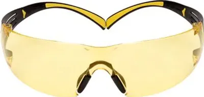 Produktbild von 3M™ SecureFit™ 400 Schutzbrille, gelb/schwarze Bügel, Scotchgard™ Anti-Fog-/Antikratz-Beschichtung (K&N), gelbe Scheibe, SF403SGAF-YEL-EU