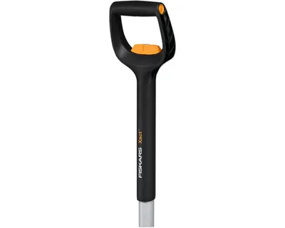 Imagen del producto de Fiskars Azada telescópica Xact para jardín, modelo 1070717