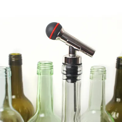 Obrázek produktu pro Winkee Rocks - Zátka a nálevka na láhev s mikrofonem