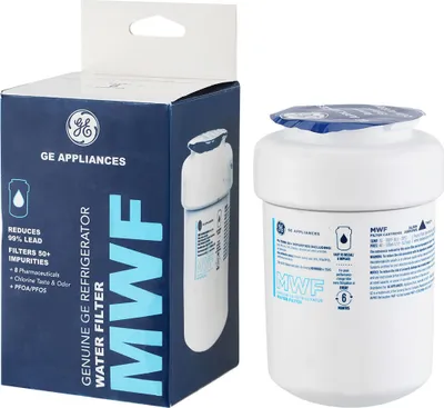A GE refrigerator water filter and its packaging are shown.