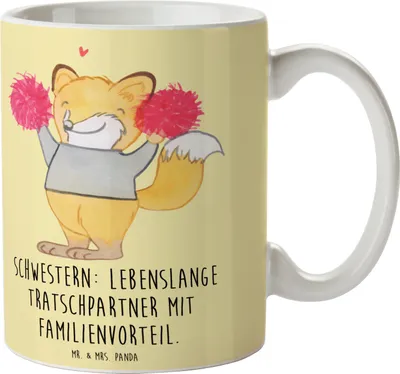 Produktbild von Mr. & Mrs. Panda Henkeltasse Schwestern Tratschpartner - Gelb Pastell - Geschenk, Familie, Vertrautheit, Pott, Keramiktasse, Tasse, Tratsch, Schwester, Teepott, Spaß