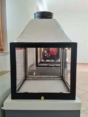 Produktbild von Vierseitige Kamintüren mit Haube für Kaminaufbau 70 x 70 cm