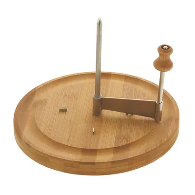 Produktbild von KESPER Käsehobel, Bambus Ø 21,7 cm, Edelstahlmesser, 58620 – mit 4 Widerhaken gegen Verrutschen, auch für Schokolade