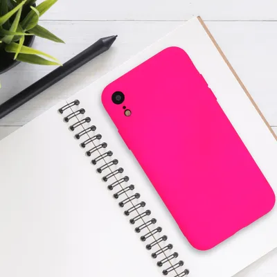 Produktbild von kwmobile Hülle kompatibel mit Apple iPhone XR Hülle - gummierte TPU Silikon Handyhülle - Schutzhülle für kabelloses Laden - Case in Neon Pink