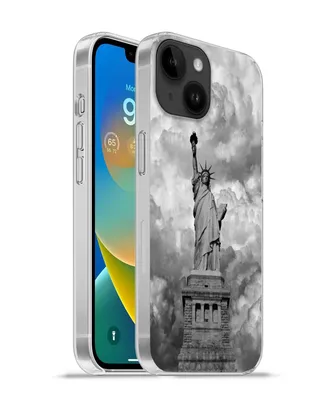 Produktbild von MuchoWow® Handyhülle Schutzhülle Hülle für Apple iPhone 14 - Softcase Freiheitsstatue in New York an einem bewölkten Tag in schwarz-weiß Silikon Softcase Handy Hülle - Mobiltelefonhülle