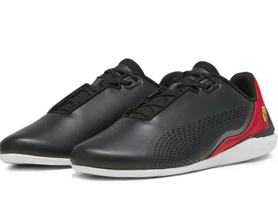 Produktbild von Schuhe Puma Ferrari Drift Cat Decima, 307193 07, Größe-40