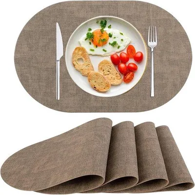 Produktbild von Famanu Tischsets Waschbar Hitzebeständig Rutschfest Kunstleder Set mit 4 Stück - Weihnachtsbraun