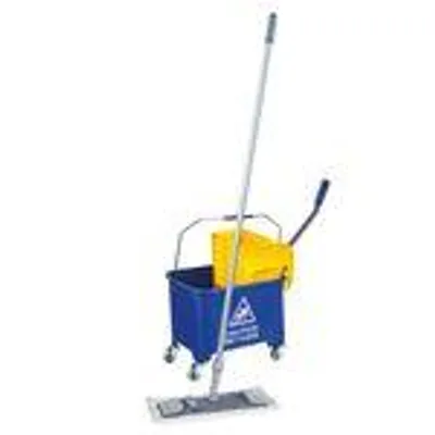 Obrázek produktu pro Unger Profi Putzset inkl. Putzeimer 15 L, Wischbezug und Flachmopp-Klappenhalter