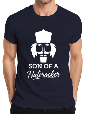 Productafbeelding van SON OF A Nutcracker - Kerstmis - Notenkraker - Grappig, humoristisch - Heren T-shirt, marineblauw, XL