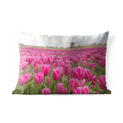 Produktbild von MuchoWow® Outdoor Kissen - Rosa Tulpen und Windmühle - 60x40 cm - Wetterfest - Lounge Kissen - Zierkissen - Kissen für Innenräume