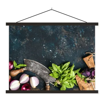 Produktbild von MuchoWow® Textilposter Gemüse - Kräuter - Wiegemesser - Zwiebel - Gewürze - Rustikal 150x113 cm mit schwarzem Rahmen - Wohnzimmer