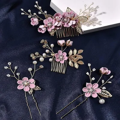 Produktbild von 4-teiliger Kristall-Haarkamm für Braut und Hochzeit mit Blumen, seitlicher Haarkamm mit Blumen, Hochzeitshaarschmuck für Brautjungfern oder Blumenmädchen, schlicht und großzügig, violett