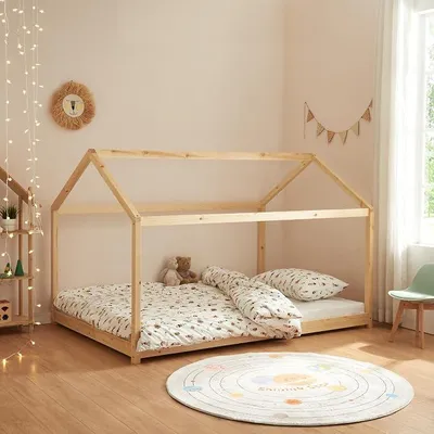 Imagen del producto de Cuna infantil, cama tipo casa, cama juvenil, cama con diseño rústico, cama Montessori, estructura de cama de pino macizo con somier, color madera, 140x200 cm