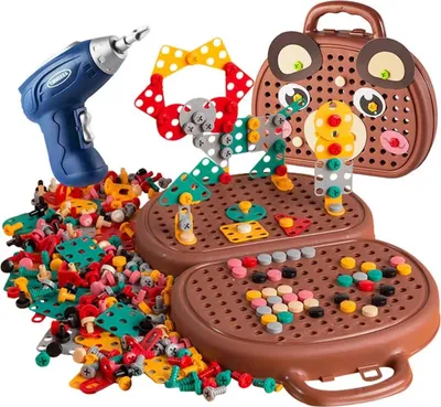 Produktbild von Bären Werkzeugkoffer Bauset - 203-teilig, mit Akkuschrauber - Kreativbauspielzeug, STEM-Lernspielzeug & Kindergeschenk
