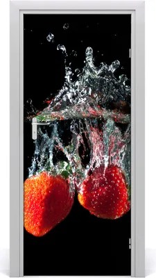 Produktbild von Tulup Türaufkleber 85x205 cm Dekorative Aufkleber Selbstklebend Wasserdichte Tapete Abnehmbar Schlafzimmer Wohnzimmer Wohnkultur - Erdbeeren im Wasser