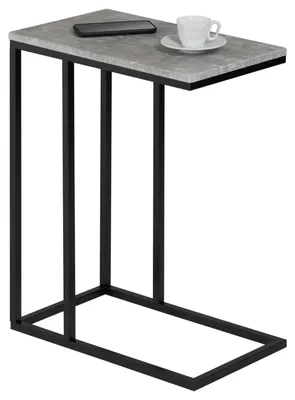 Produktbild von Beistelltisch DEBORA, praktischer Wohnzimmertisch in C-Form, schöner Couchtisch Tischplatte rechteckig in Betonoptik, eleganter Sofatisch mit Metallgestell in schwarz