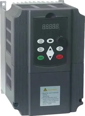 Obrázek produktu pro Frekvenční měnič, třífázový výstup, nastavitelná regulace frekvence, 220 V 5,5 kW, 1 fáze 220 V-a, 3 fáze 220 V-a