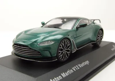 Produktbild von Solido 421437750 Aston Martin V12 Vantage grün metallic 1:43