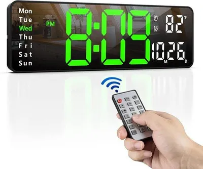 Immagine prodotto di Orologio da parete digitale a LED con ampio display - 13 pollici - telecomando - 10 livelli di luminosità - orologio, calendario, termometro - per soggiorno, ufficio e palestra - stile moderno