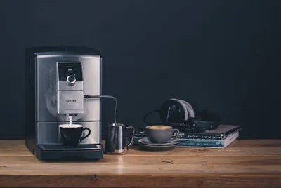 Produktbild von NIVONA - NICR 799 - Edelstahl/Chrome - Kaffeevollautomat + 1 kg Kaffee GRATIS!