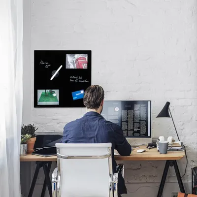 Productafbeelding van Famanu Magnetisch glazen bord, 40 x 40 cm - Zwart - Inclusief 3 magneten en een stift