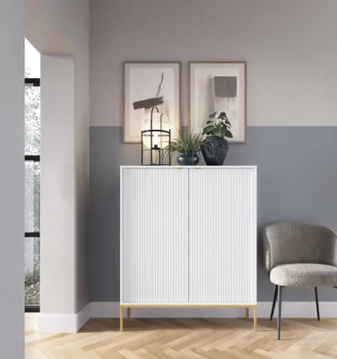 Produktbild von Sideboard 100 cm Visanna – Zweitürige Kommode mit geriffelten Fronten & goldenen Griffen (Weiß + Gold)