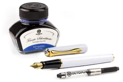 Produktbild von Diplomat Traveller Snowwhite Gold Füllfederhalter mit Tinte und Konverter, M-Feder aus Edelstahl