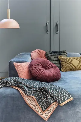 Produktbild von KAAT Amsterdam Zierkissen Mandarin Farbe Purple Größe 40x40