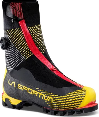 Bergschuh "G-Summit" von La Sportiva in Schwarz; Gelb und Rot mit innovativem Schnürsystem.