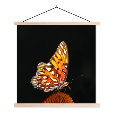 Produktbild von MuchoWow® Textilposter Schmetterling - Blumen - Insekt - Porträt - Schwarz - Orange 60x60 cm mit holzfarbenen Rahmen - Wanddekoration
