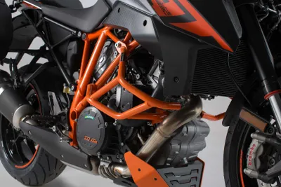 Produktbild von Sw-motech Ktm 1290 Super Duke R/gt Rohrförmiger Motorschutz Orange  Orange One Size