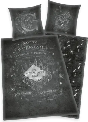 A flat lay of a Harry Potter themed duvet cover and pillowcases.