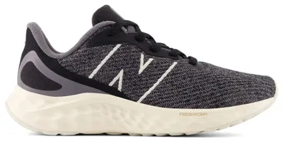 Produktbild von New Balance WARISAK4