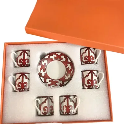 Produktbild von Porzellantassen-Set im eleganten Design