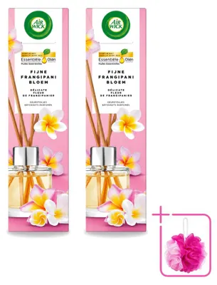 Immagine prodotto di 2 diffusori di fragranza Air Wick, profumo delicato di fiori di frangipani - 40 ml - confezione risparmio - 2 pezzi