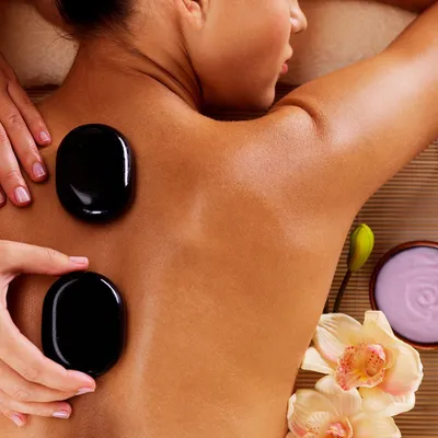 Produktbild von mydays Hot Stone Massage (Teilkörper) Friedburg; Erlebnis verschenken oder selbst erleben; Gutschein für 1 Person(en)